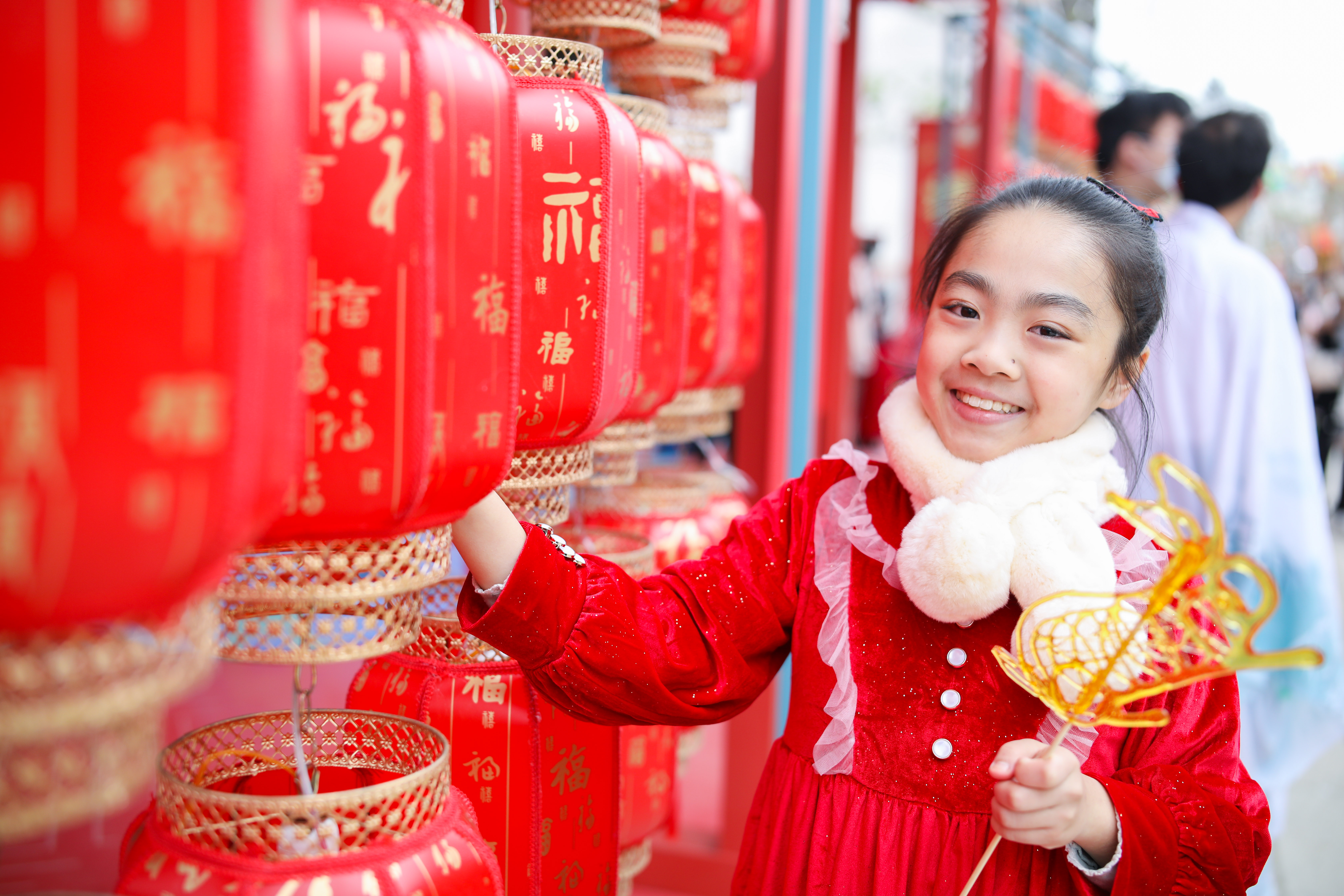 【网络中国节·春节】“福融有礼”兔年利桥文创市集火热开市